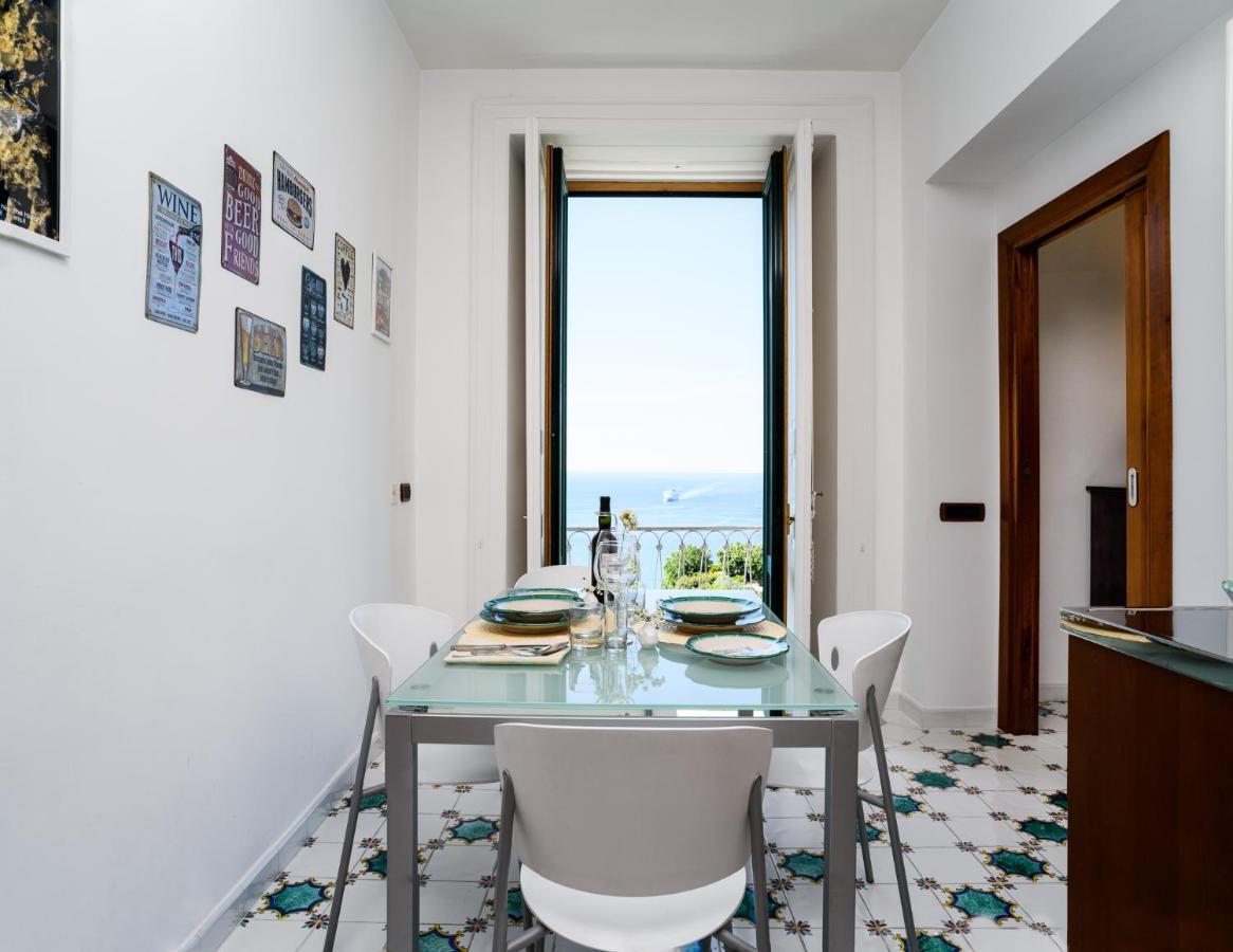 Amalfi Coast Family Luxury Suite Vietri Bagian luar foto