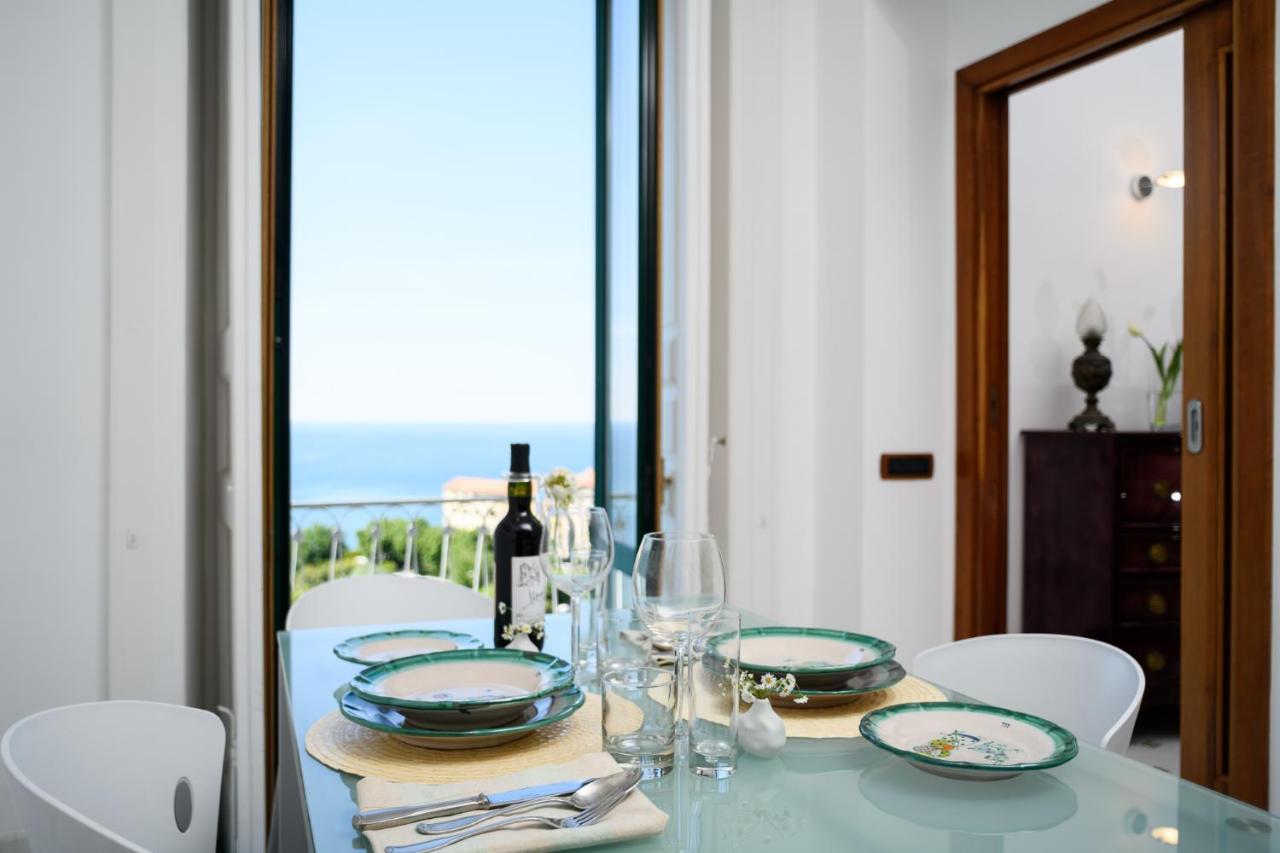 Amalfi Coast Family Luxury Suite Vietri Bagian luar foto