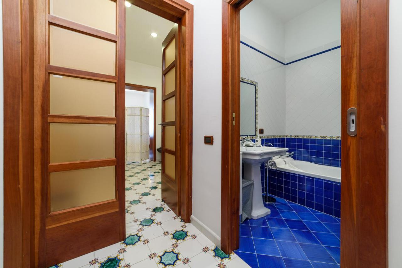 Amalfi Coast Family Luxury Suite Vietri Bagian luar foto