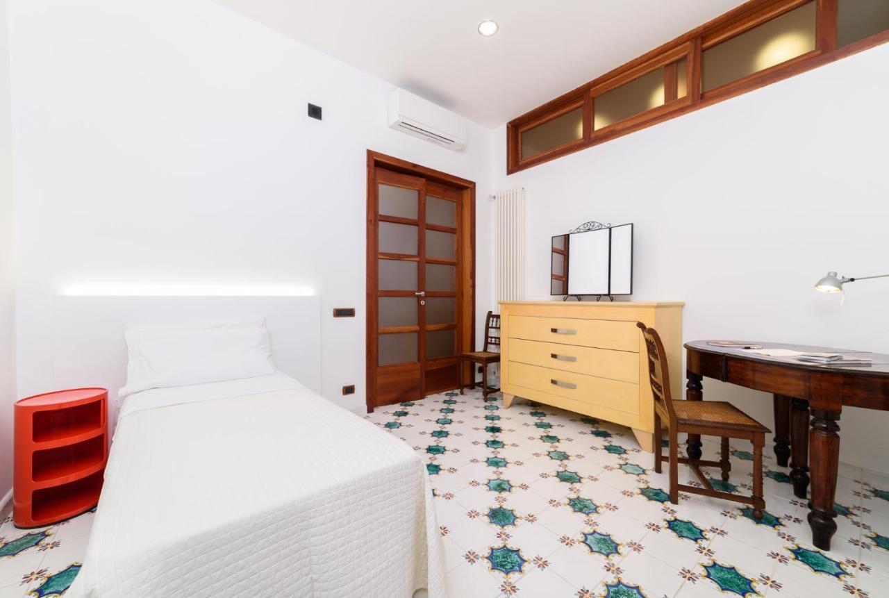 Amalfi Coast Family Luxury Suite Vietri Bagian luar foto