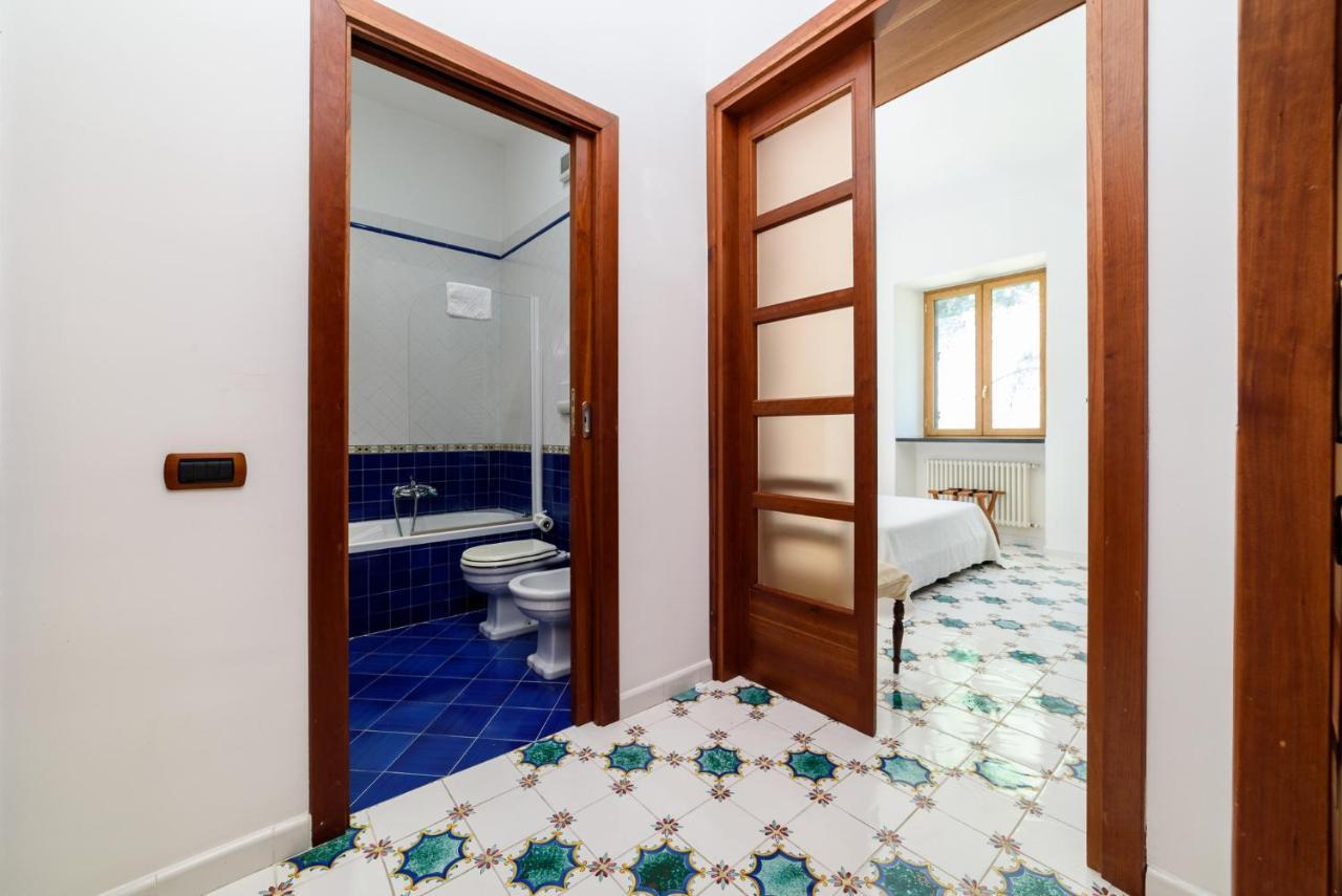 Amalfi Coast Family Luxury Suite Vietri Bagian luar foto